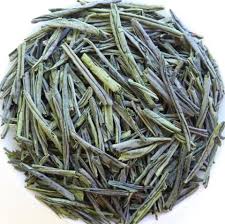 揚げられていたアンホイ劉をGua Pianの緑の茶葉の茶新しい茶葉緩くかき混ぜて下さい