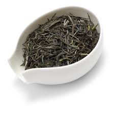 緑茶の薄い芽の信陽スーパーファイン野生のカフェイン抜き Maojianの緑茶