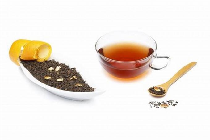 良い形のロールスロイス人および女性の堅い吸収のための純粋なプーアールの茶