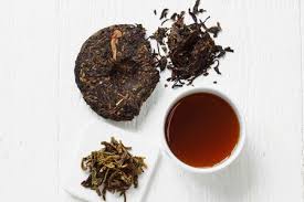 助けのために乾燥し、転がる酸化防止緩いプーアールの茶は圧力を減らします